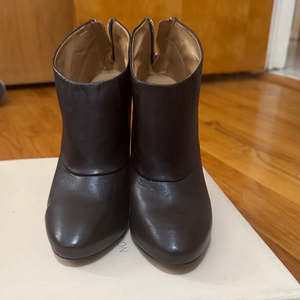 Elegant Brown Ankle Boots